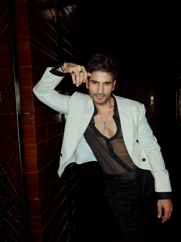 KARAN TACKER