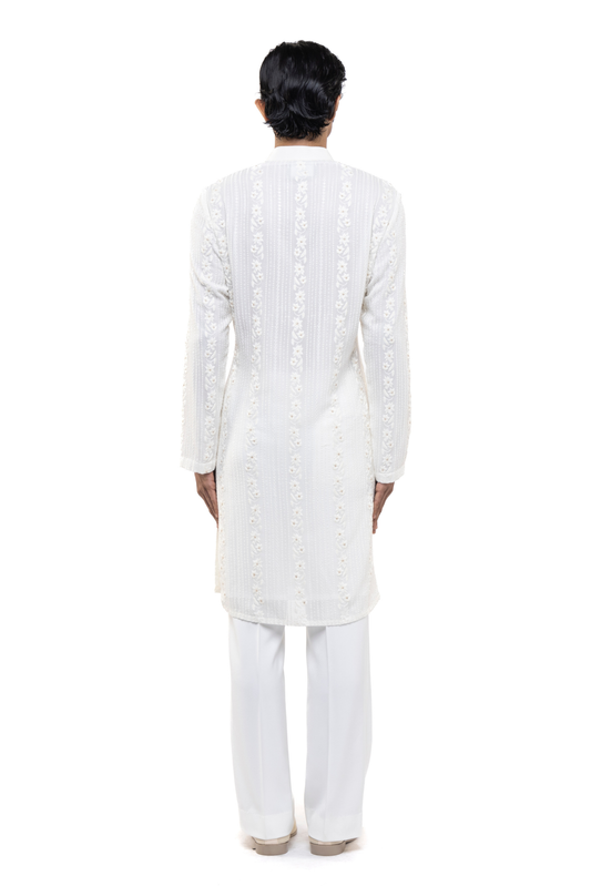 White Lucknowi Embroidery Kurta Set