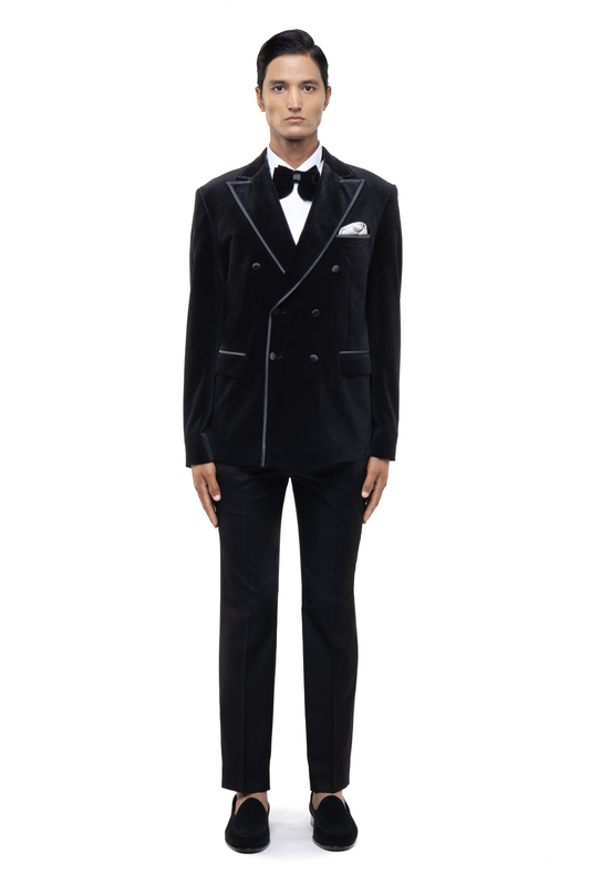 Black Peak Lapel Double Breasted Velvet Tuxedo