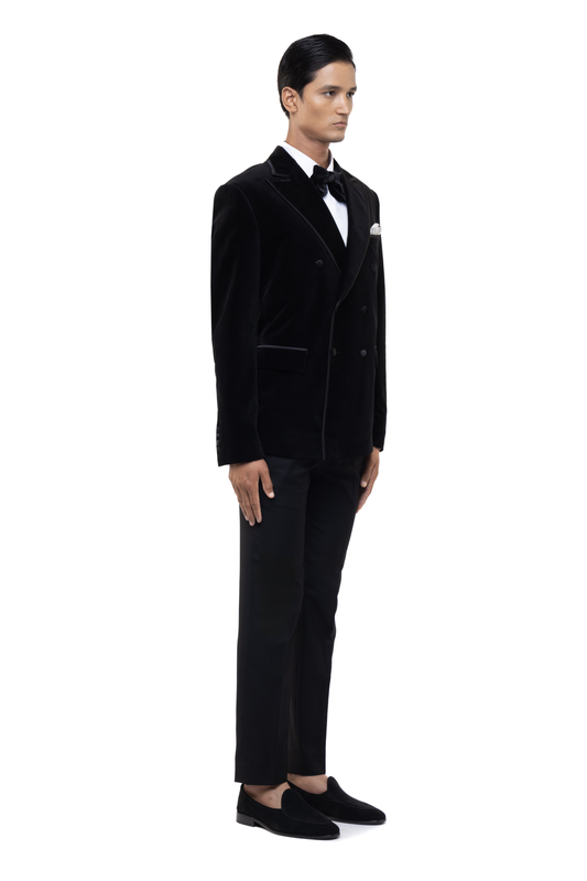 Black Peak Lapel Double Breasted Velvet Tuxedo